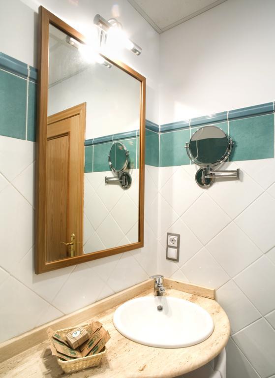 גרנדה Apartamentos Rurales Antojanes חדר תמונה